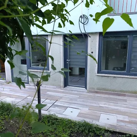 Appartement Callisto Vicino Al Con Un'atmosfera Calorosa E Giardino