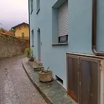 Apartman Callisto Vicino Al Con Un'atmosfera Calorosa E Giardino