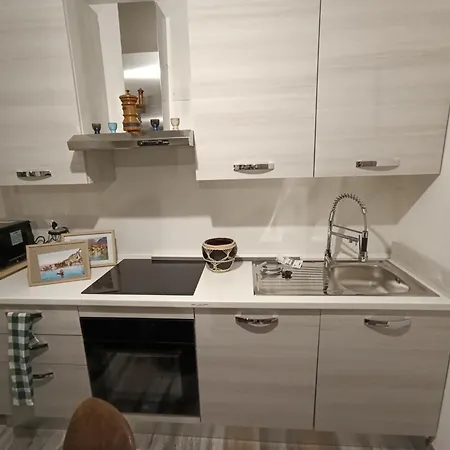 Callisto Vicino Al Con Un'atmosfera Calorosa E Giardino Апартаменты Дервио