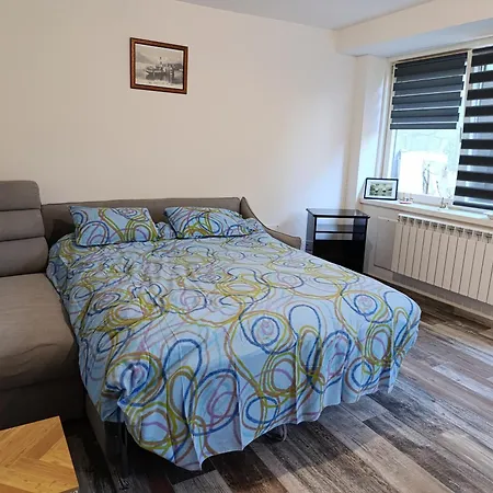 Апартаменты Callisto Vicino Al Con Un'atmosfera Calorosa E Giardino